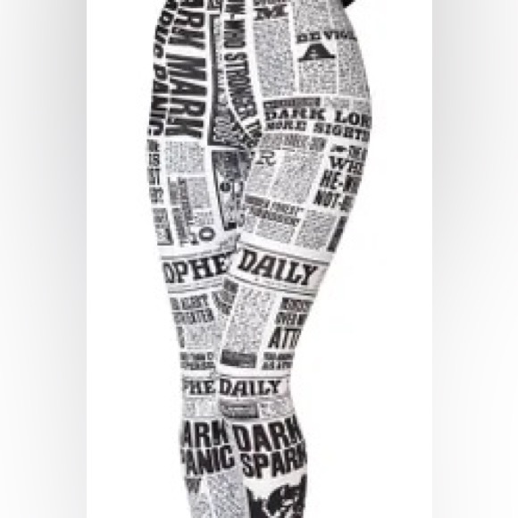 Blackmilk leggings - Picture 3 of 7